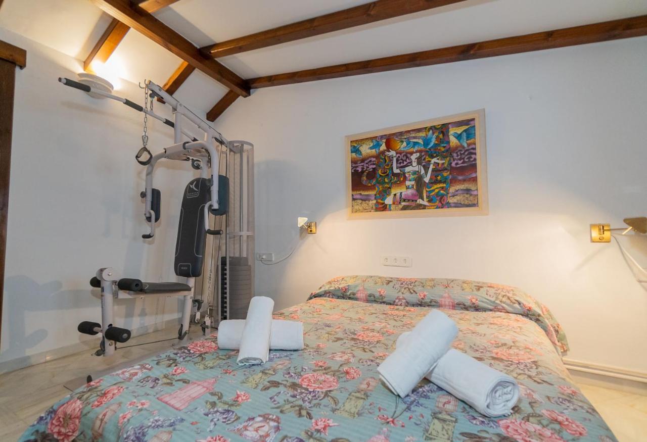 Suay Apartments เซบีญา ภายนอก รูปภาพ